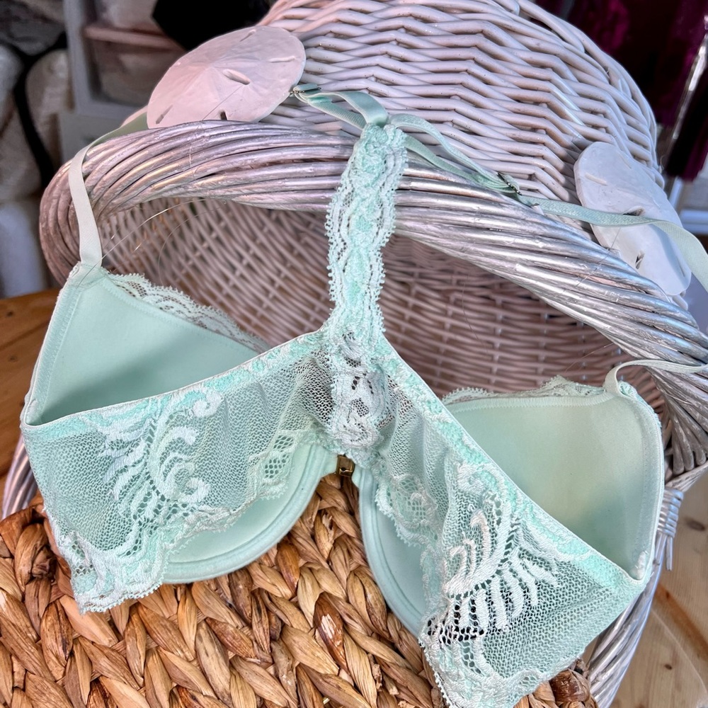 Natori bra - Picture 2 of 3